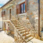 Ferienhaus Cozy In *