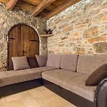 Ferienhaus Cozy In *