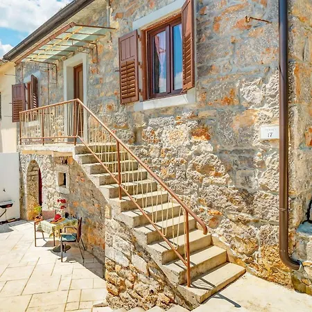 Holiday home Amazing In *