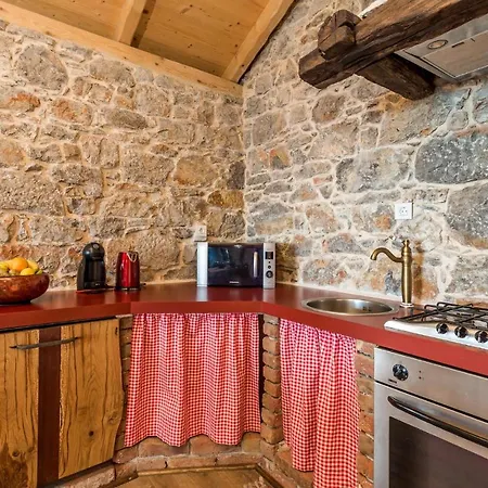 Holiday home Amazing In Veprinac